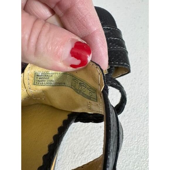 "BUSSOLA" Black Wedge Summer Sandals Strappy Metal Accents Size 7.5 (38) Cork - Picture 8 of 9